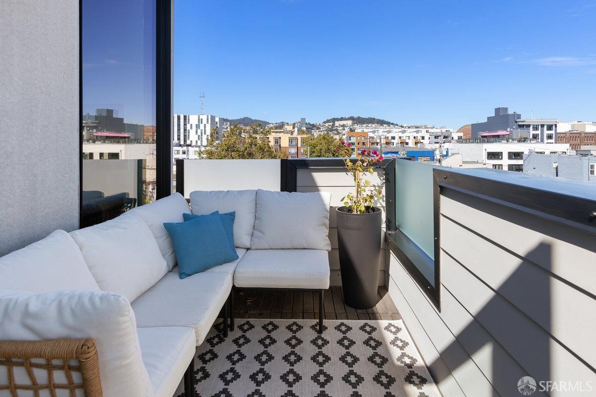 Detail Gallery Image 10 of 23 For 1515 15th St #501,  San Francisco,  CA 94103 - 1 Beds | 1 Baths