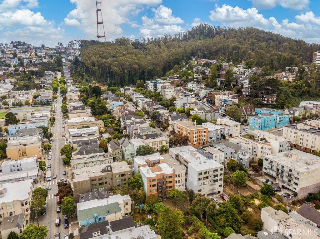 Detail Gallery Image 62 of 67 For 222 Parnassus Ave #G,  San Francisco,  CA 94117 - 3 Beds | 2/1 Baths