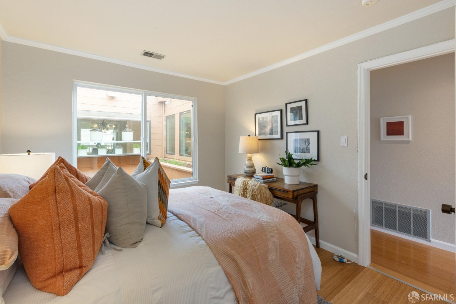 Detail Gallery Image 33 of 42 For 470 Fillmore St #3,  San Francisco,  CA 94117 - 2 Beds | 2 Baths