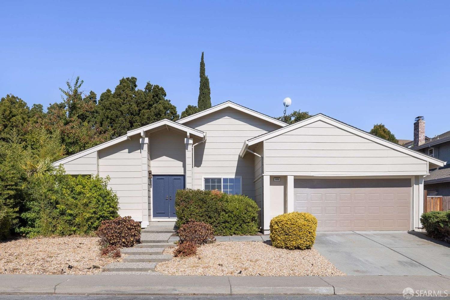 Detail Gallery Image 1 of 1 For 632 Carlsbad St, Milpitas,  CA 95035 - 4 Beds | 2 Baths