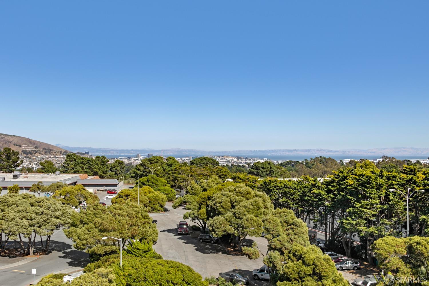 Detail Gallery Image 17 of 43 For 2250 Gellert Blvd #2304,  South San Francisco,  CA 94080 - 3 Beds | 2 Baths