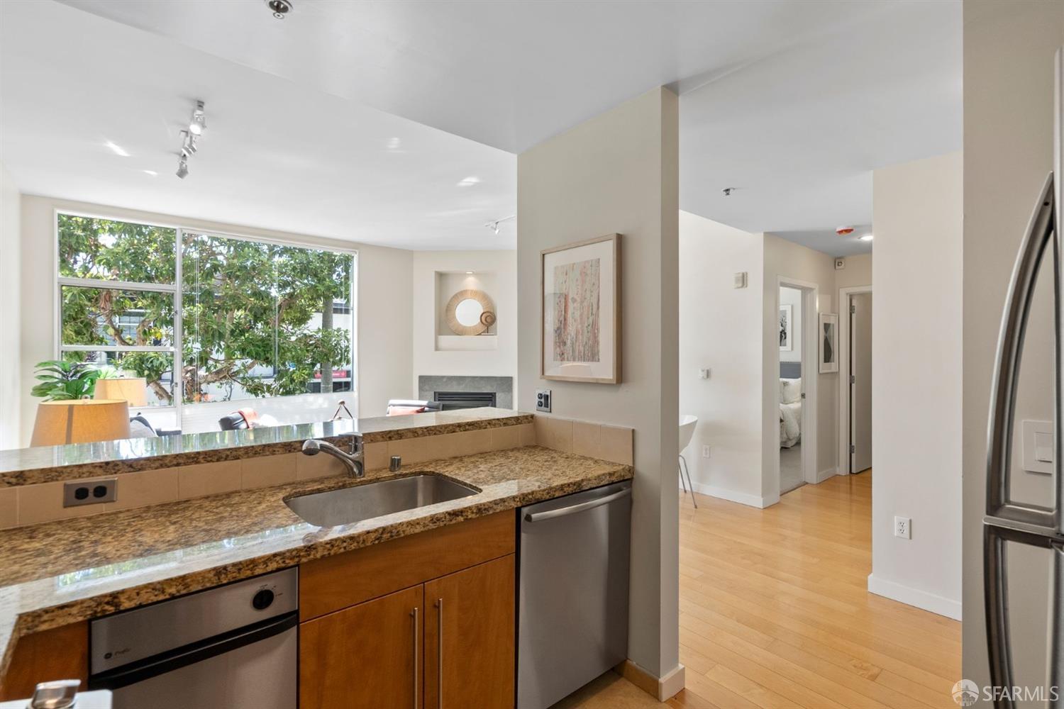 Detail Gallery Image 8 of 25 For 1600 Webster St #109,  San Francisco,  CA 94115 - 1 Beds | 1 Baths