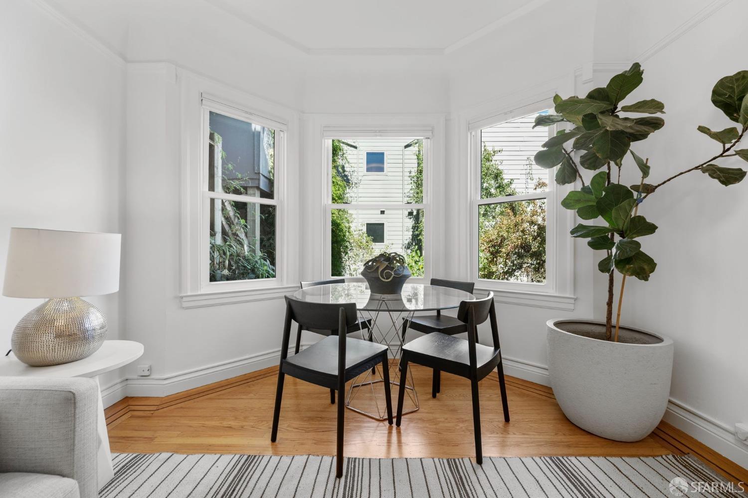 Detail Gallery Image 5 of 41 For 1390 Hayes St #2,  San Francisco,  CA 94117 - 1 Beds | 1 Baths