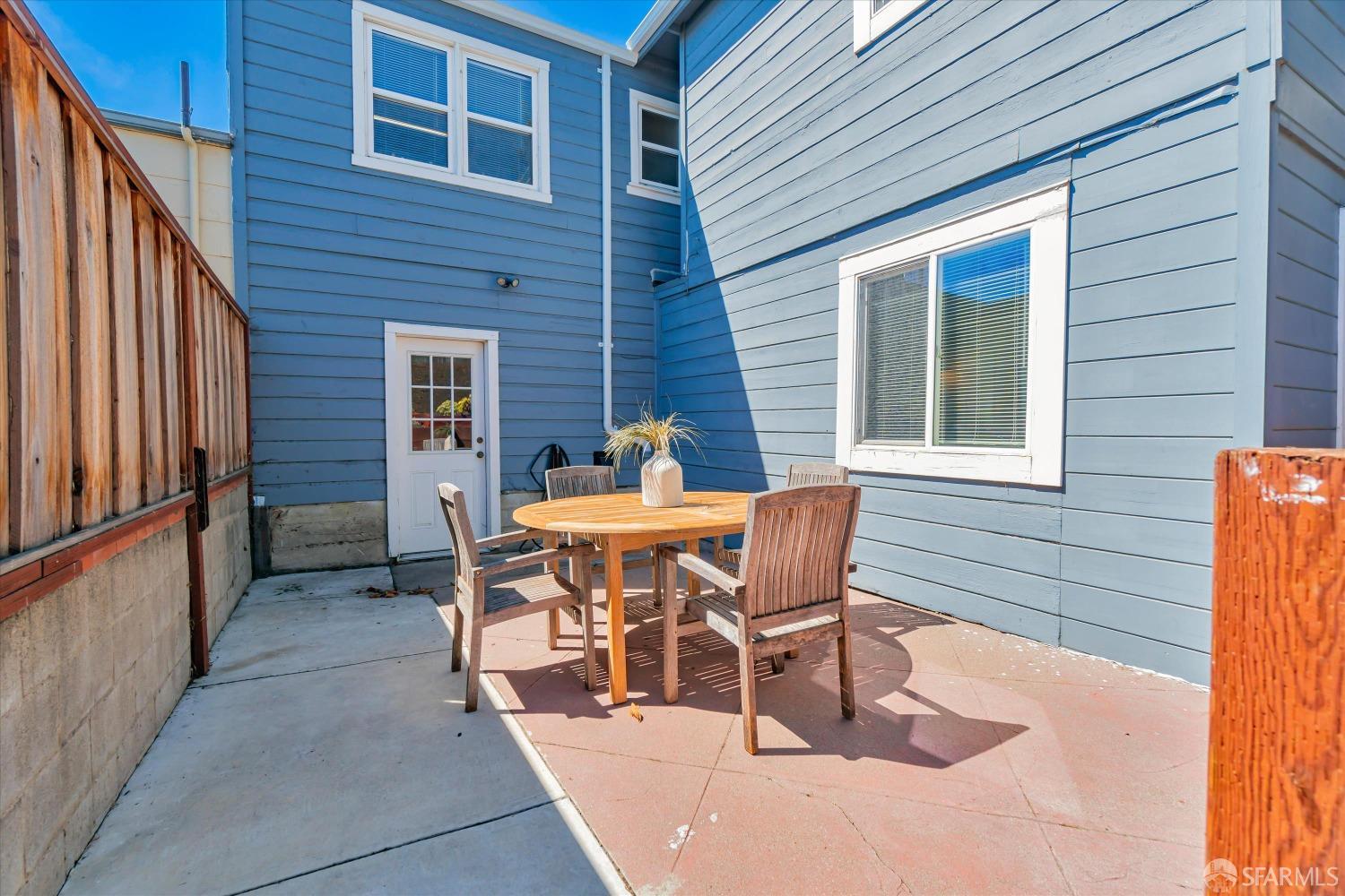 Detail Gallery Image 50 of 69 For 1369 Goettingen St, San Francisco,  CA 94134 - 3 Beds | 2 Baths