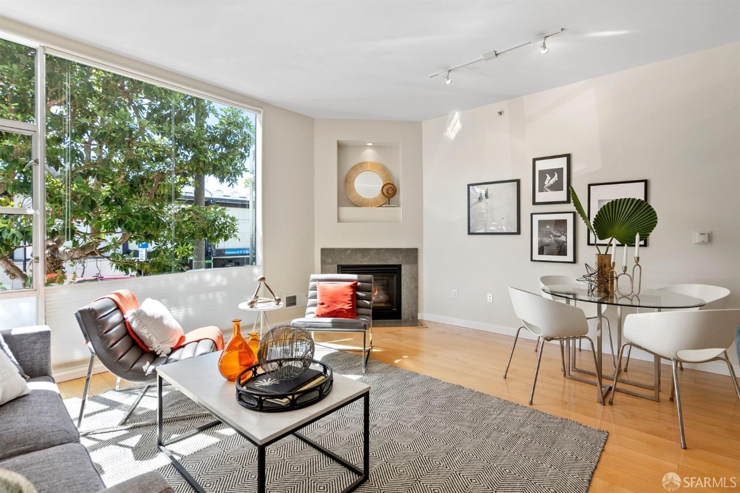 Detail Gallery Image 2 of 25 For 1600 Webster St #109,  San Francisco,  CA 94115 - 1 Beds | 1 Baths