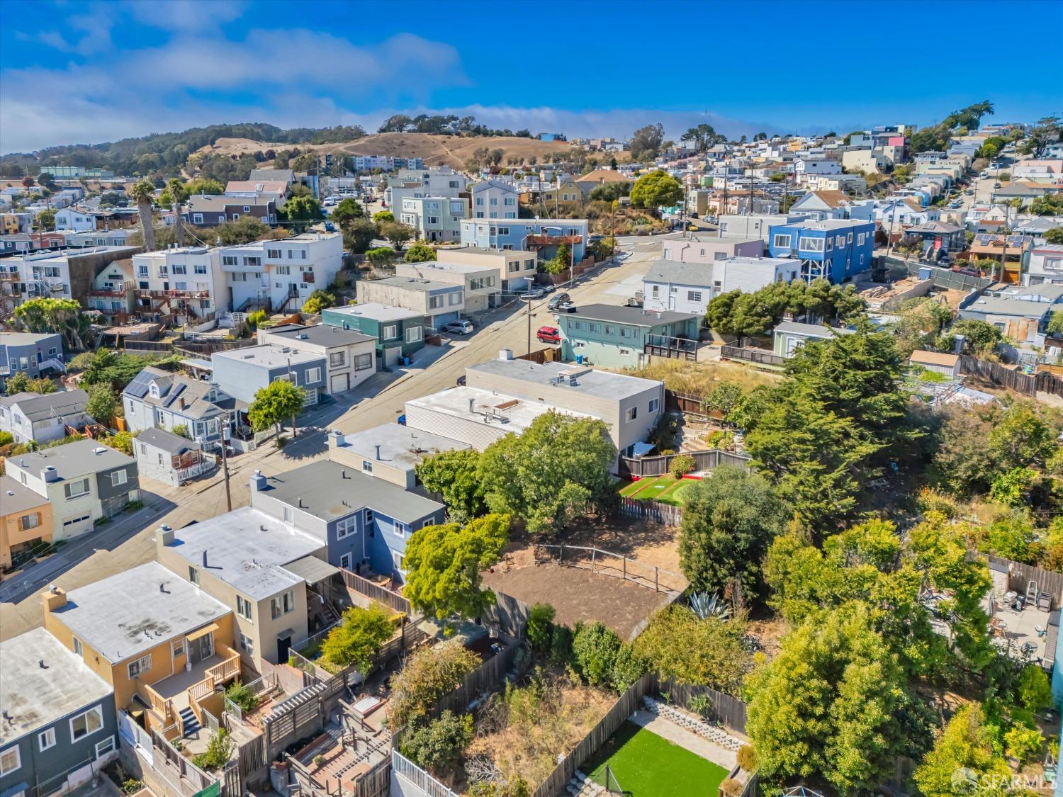 Detail Gallery Image 58 of 69 For 1369 Goettingen St, San Francisco,  CA 94134 - 3 Beds | 2 Baths