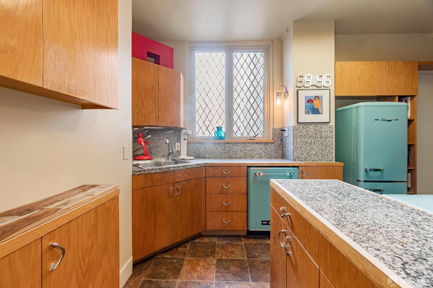 Detail Gallery Image 19 of 47 For 850 Powell St #603,  San Francisco,  CA 94108 - 2 Beds | 1/1 Baths