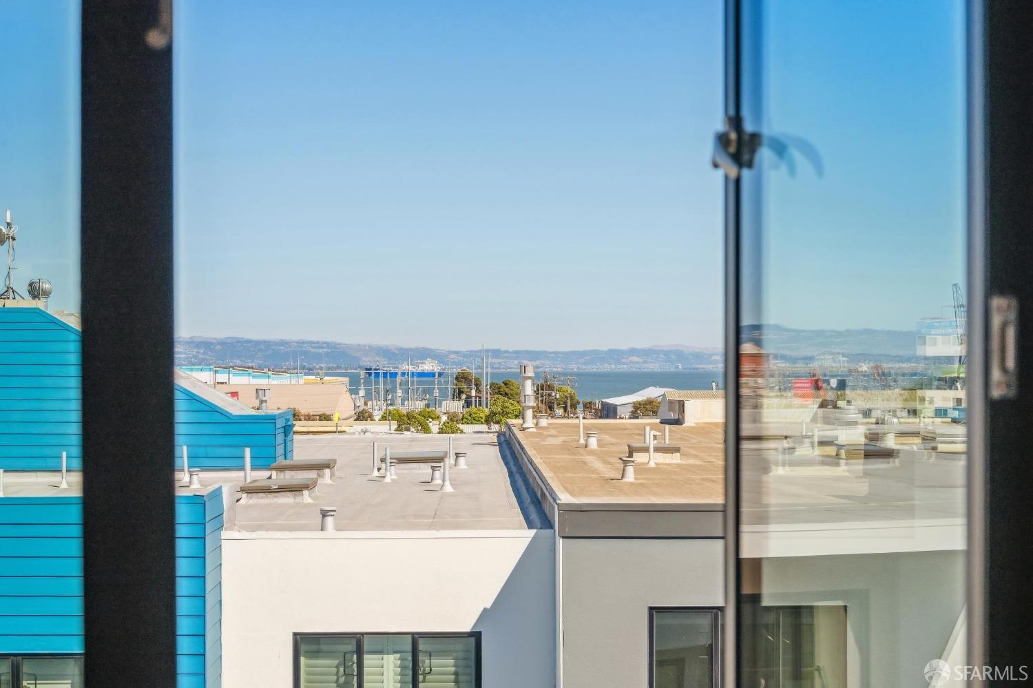 Detail Gallery Image 4 of 66 For 1275 Indiana St #401,  San Francisco,  CA 94107 - 3 Beds | 3 Baths