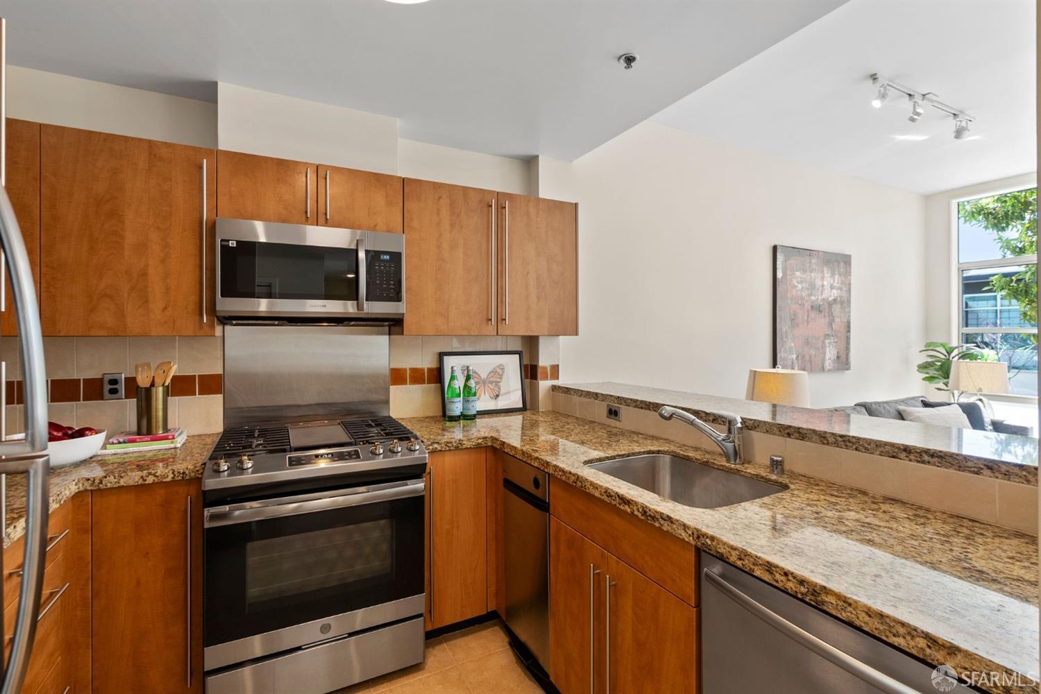 Detail Gallery Image 9 of 25 For 1600 Webster St #109,  San Francisco,  CA 94115 - 1 Beds | 1 Baths