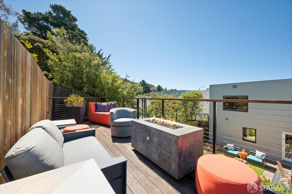 Detail Gallery Image 53 of 74 For 160 Marview Way, San Francisco,  CA 94131 - 3 Beds | 2 Baths