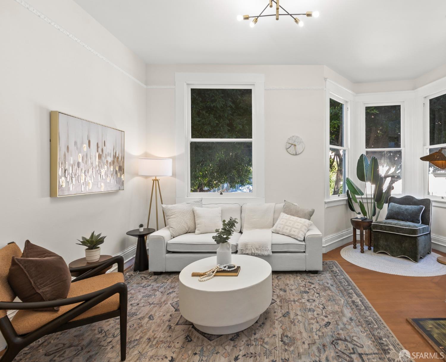 Detail Gallery Image 1 of 27 For 3003 20th St, San Francisco,  CA 94110 - 4 Beds | 2 Baths