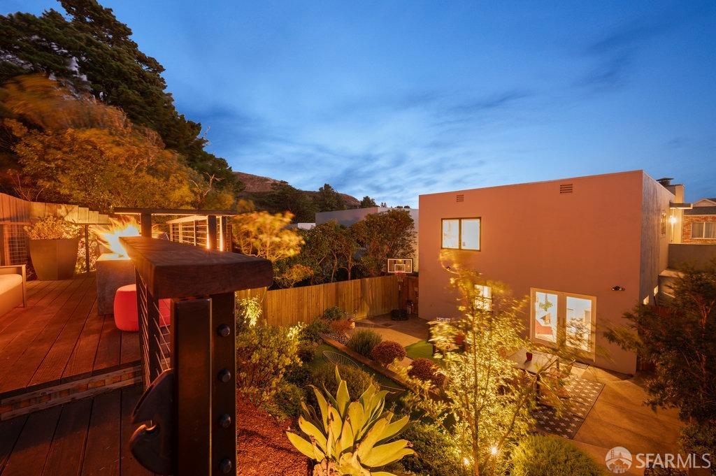 Detail Gallery Image 70 of 74 For 160 Marview Way, San Francisco,  CA 94131 - 3 Beds | 2 Baths