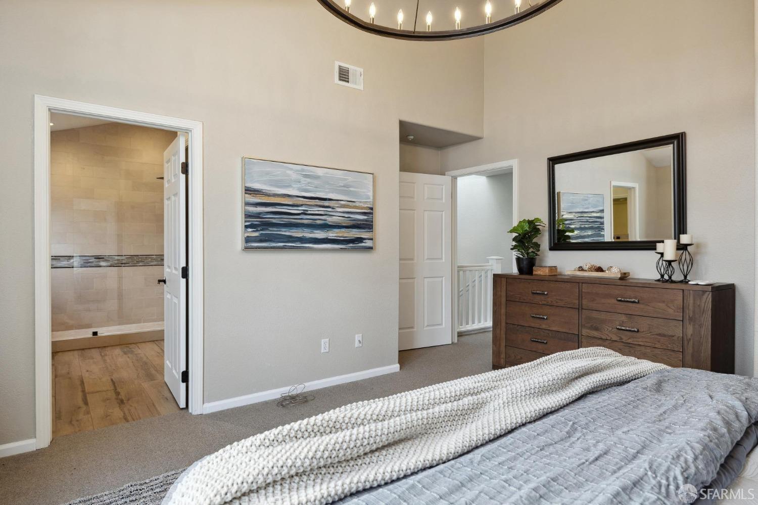 Detail Gallery Image 19 of 44 For 6 Outlook Cir, Pacifica,  CA 94044 - 3 Beds | 2 Baths