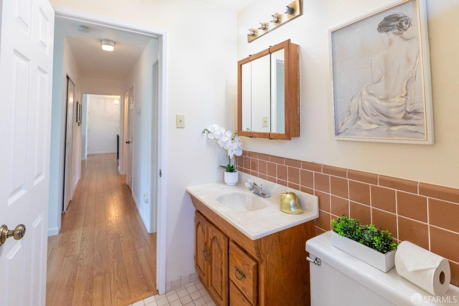 Detail Gallery Image 29 of 83 For 140 Amador Ave, San Bruno,  CA 94066 - 4 Beds | 2/1 Baths