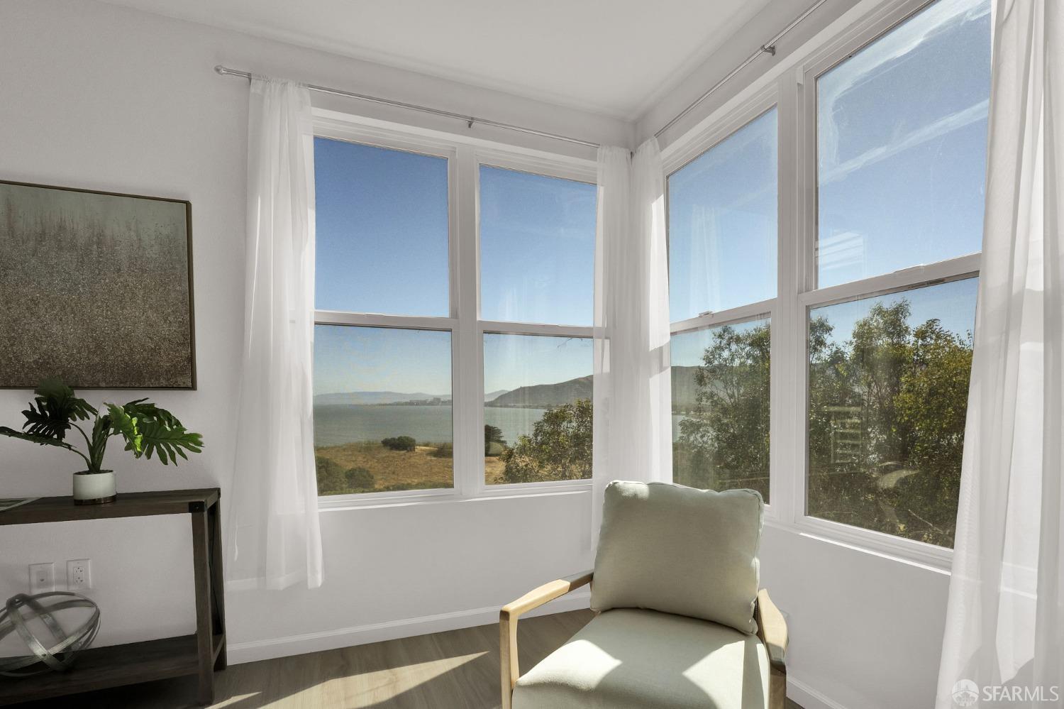 Detail Gallery Image 9 of 50 For 301 Crescent Ct #3209,  San Francisco,  CA 94134 - 3 Beds | 2 Baths