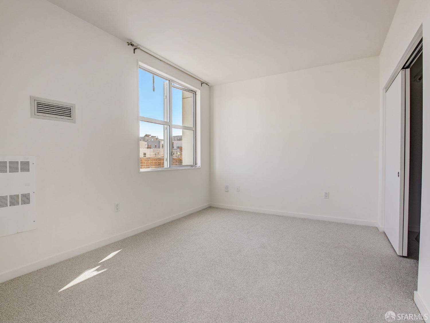 Detail Gallery Image 13 of 49 For 451 Donahue St #502,  San Francisco,  CA 94124 - 2 Beds | 2 Baths