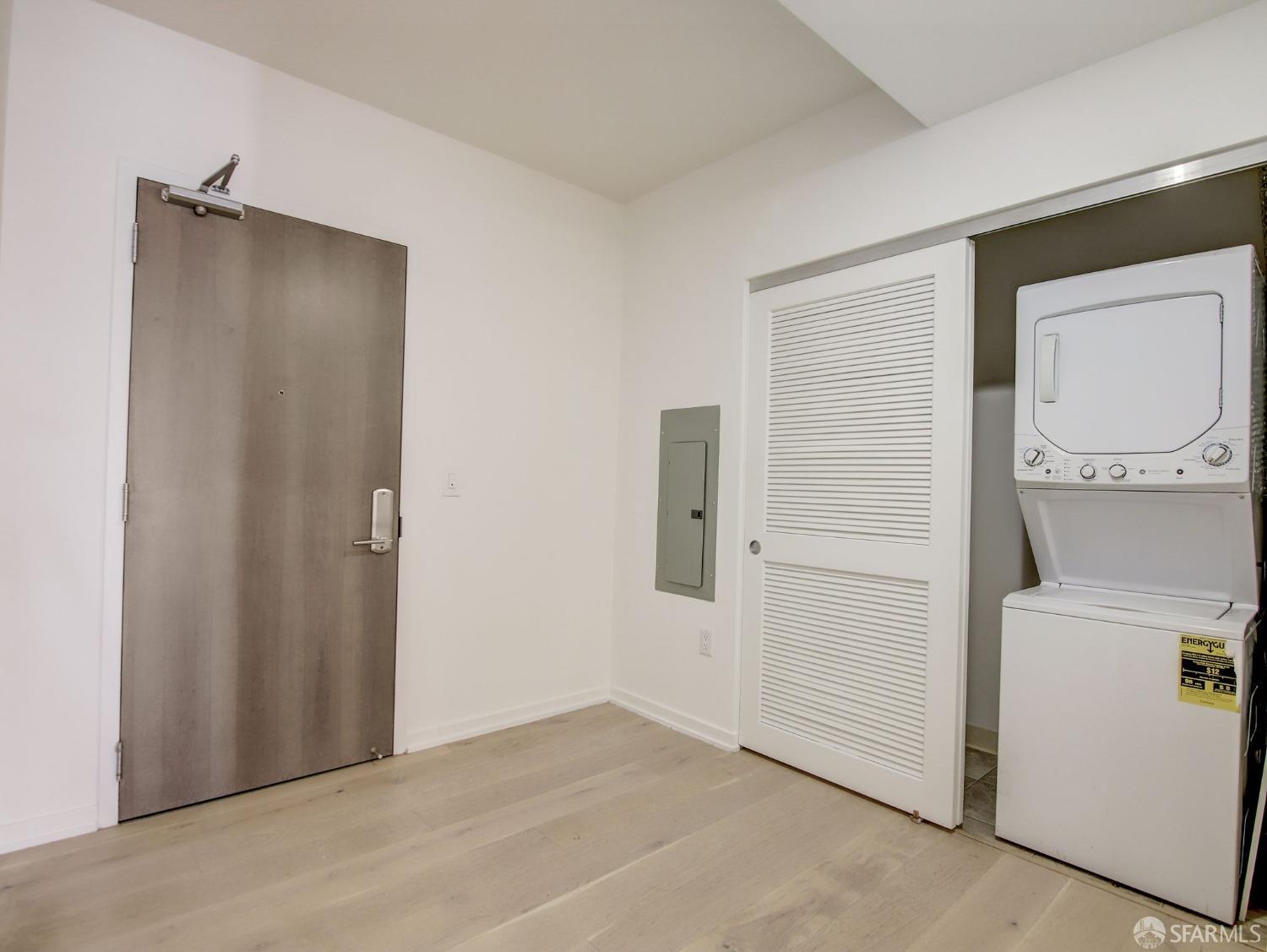 Detail Gallery Image 6 of 49 For 451 Donahue St #502,  San Francisco,  CA 94124 - 2 Beds | 2 Baths