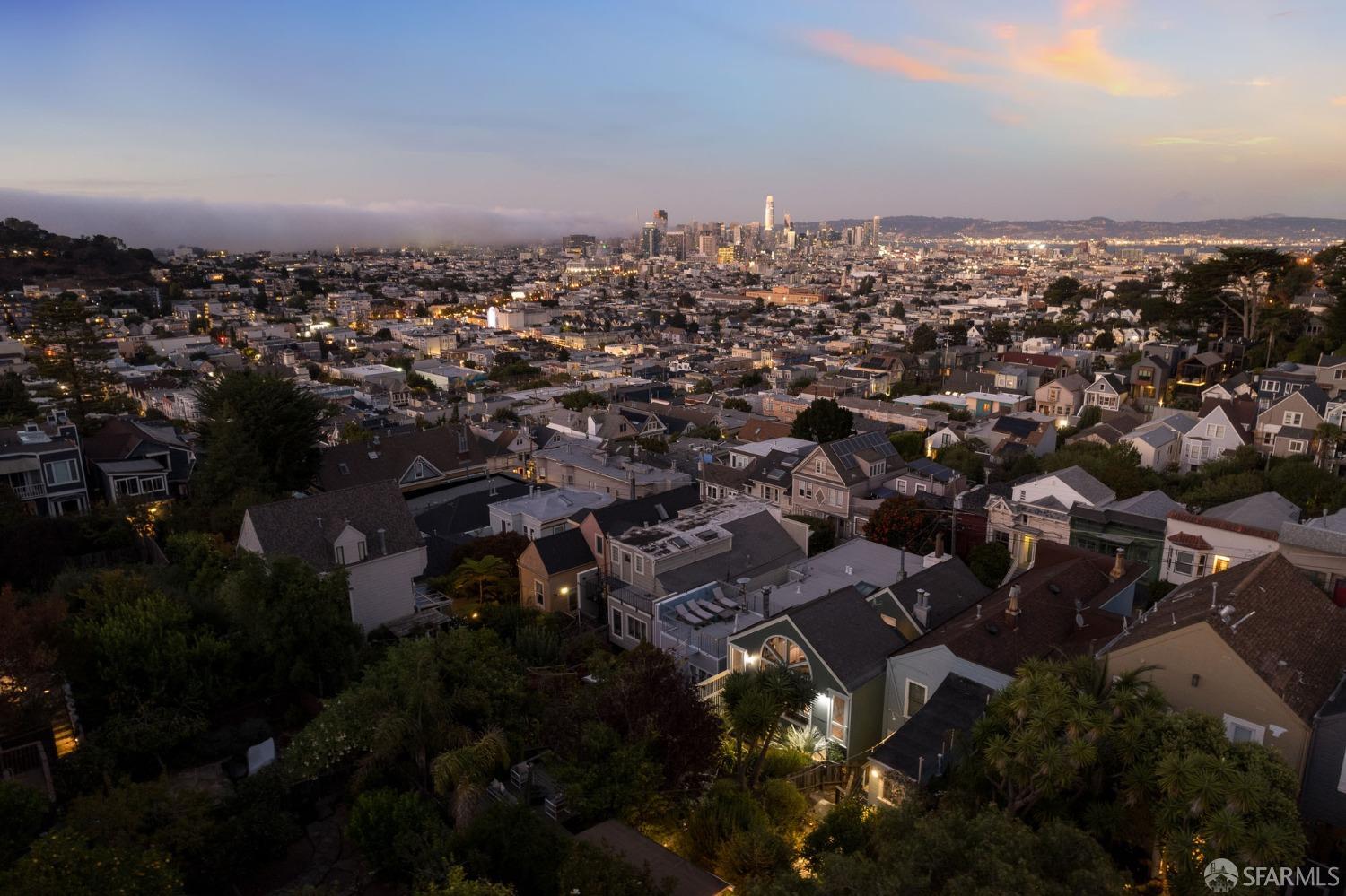 Detail Gallery Image 80 of 98 For 340 Eureka St, San Francisco,  CA 94114 - 3 Beds | 2/1 Baths