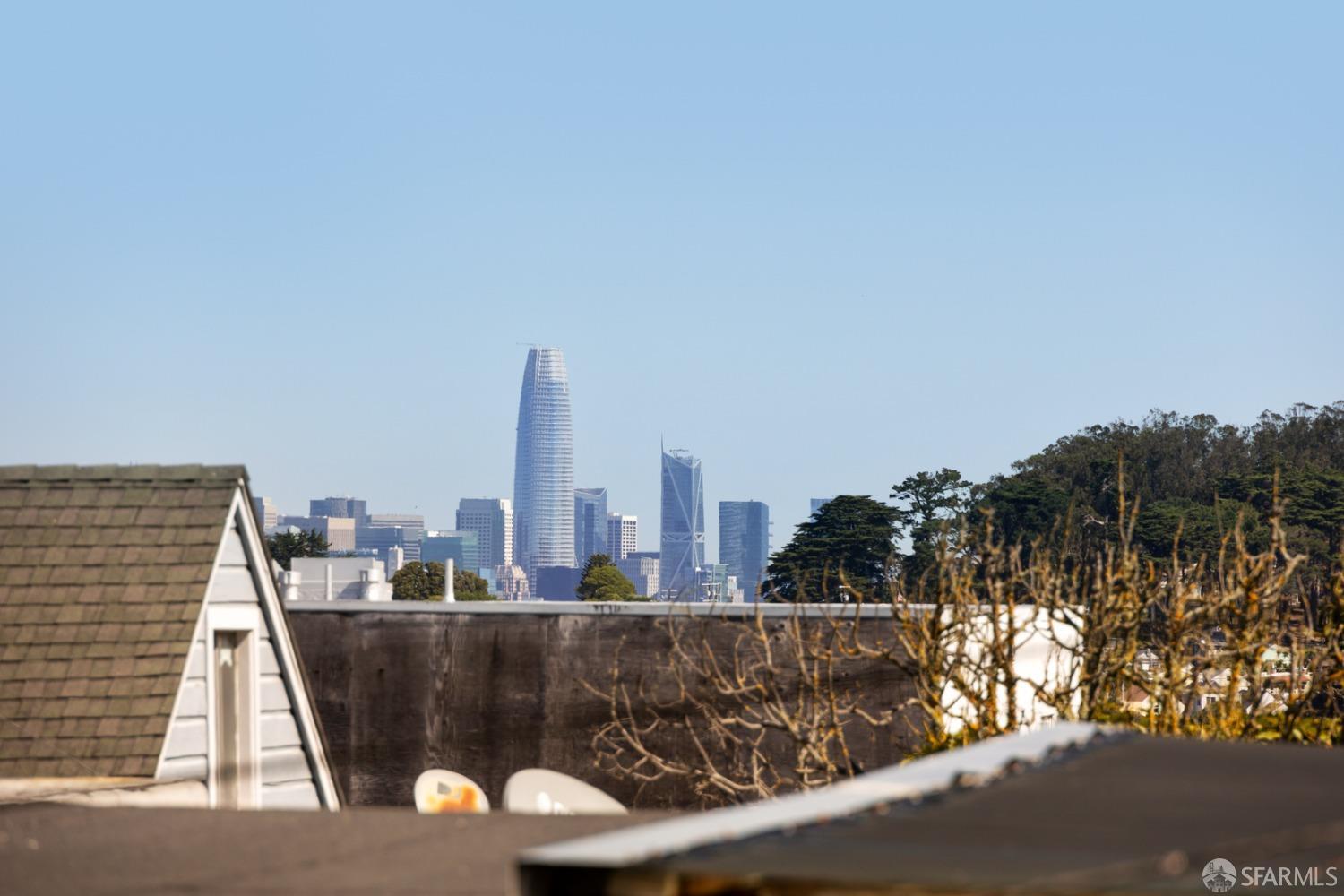 Detail Gallery Image 11 of 22 For 89 Naples St, San Francisco,  CA 94112 - 3 Beds | 3 Baths