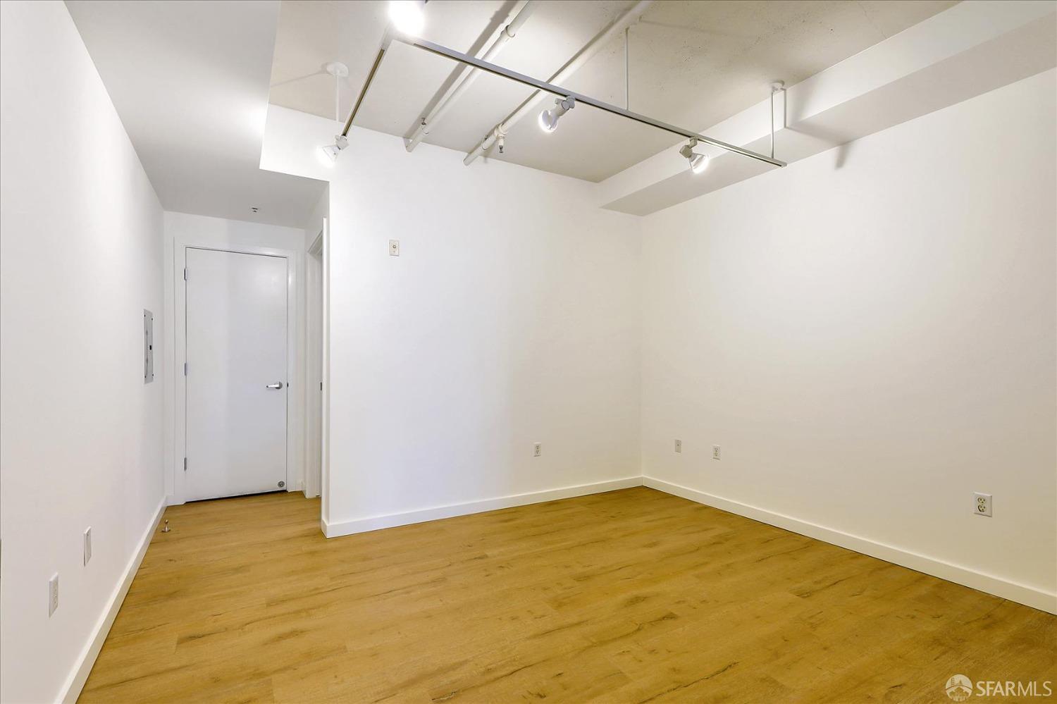 Detail Gallery Image 20 of 29 For 301 Bryant St #D11,  San Francisco,  CA 94107 - 1 Beds | 1 Baths