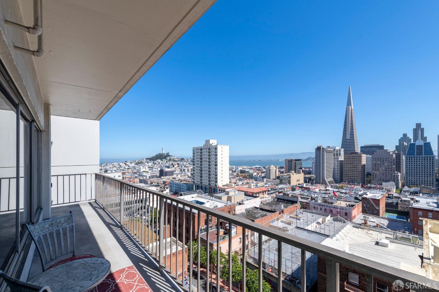 Detail Gallery Image 12 of 32 For 10 Miller Pl #801,  San Francisco,  CA 94108 - 2 Beds | 2 Baths