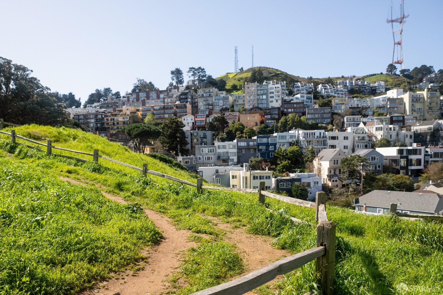 Detail Gallery Image 93 of 98 For 340 Eureka St, San Francisco,  CA 94114 - 3 Beds | 2/1 Baths