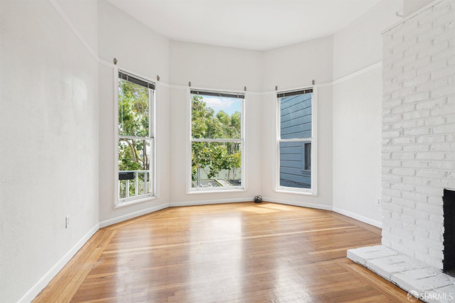 Detail Gallery Image 9 of 30 For 1021 Divisadero St, San Francisco,  CA 94117 - 3 Beds | 2/1 Baths