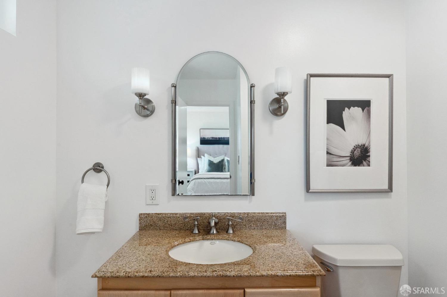 Detail Gallery Image 25 of 53 For 1059 Fiesta Dr, San Mateo,  CA 94403 - 3 Beds | 2 Baths