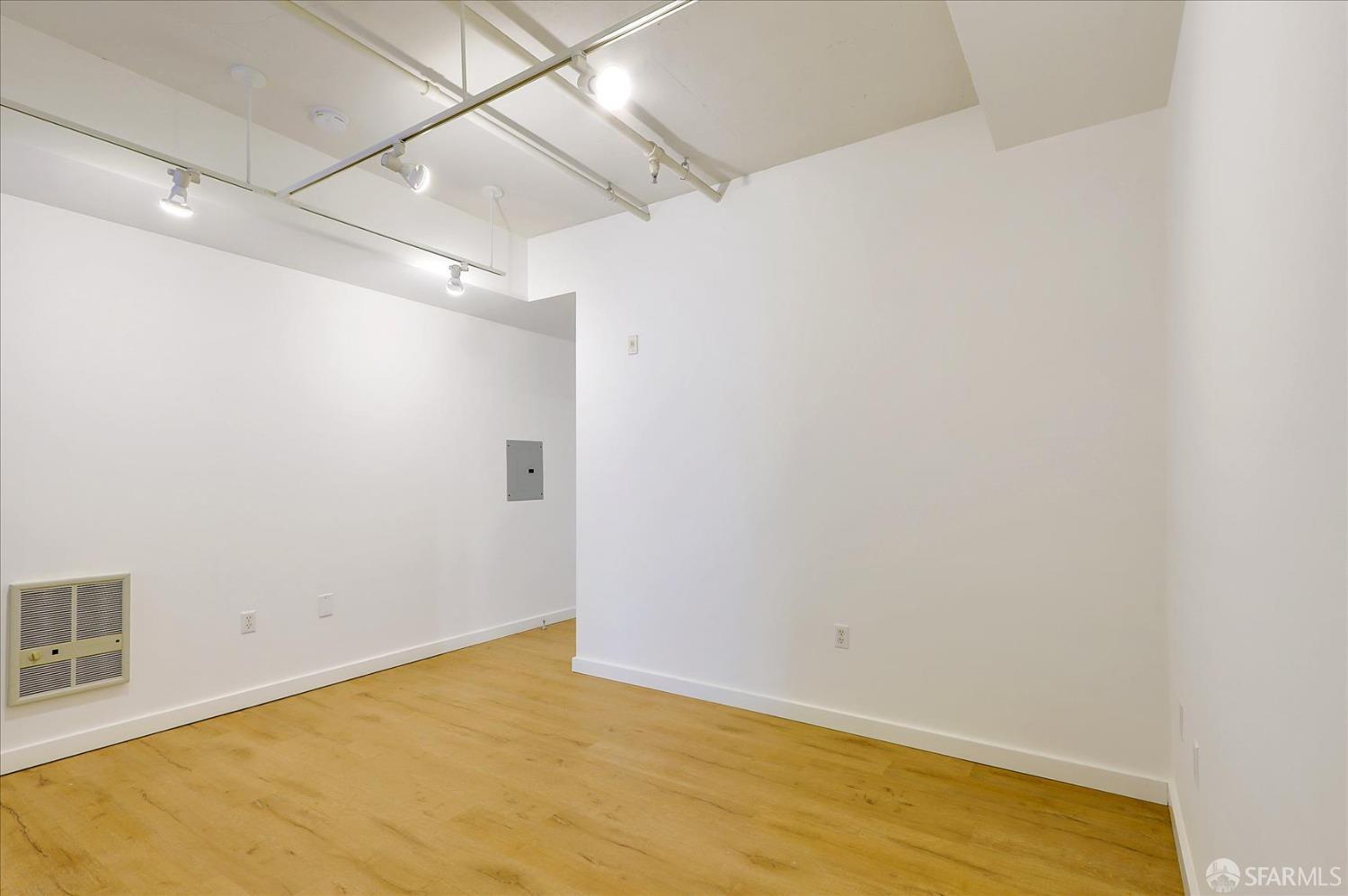 Detail Gallery Image 22 of 29 For 301 Bryant St #D11,  San Francisco,  CA 94107 - 1 Beds | 1 Baths