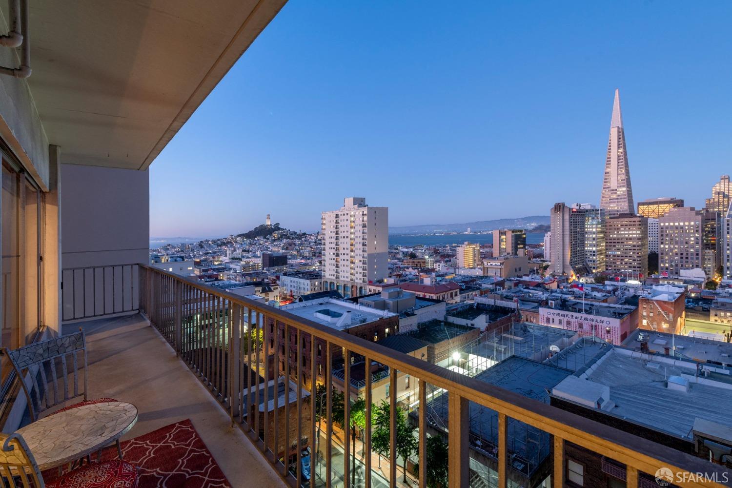 Detail Gallery Image 1 of 32 For 10 Miller Pl #801,  San Francisco,  CA 94108 - 2 Beds | 2 Baths