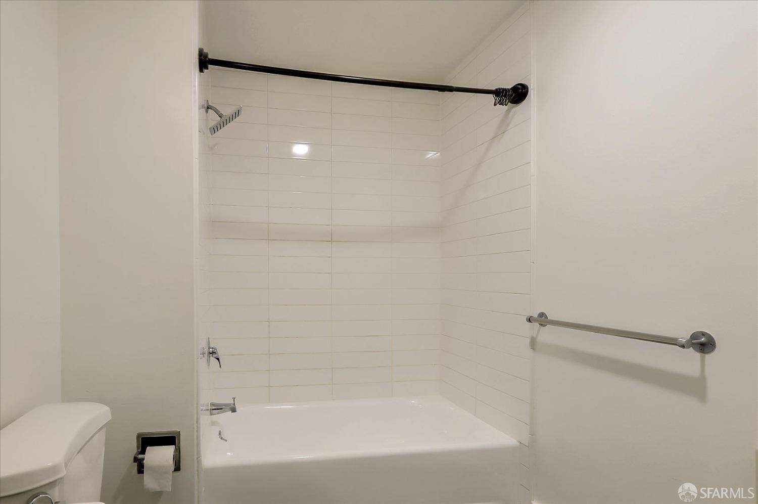 Detail Gallery Image 27 of 29 For 301 Bryant St #D11,  San Francisco,  CA 94107 - 1 Beds | 1 Baths