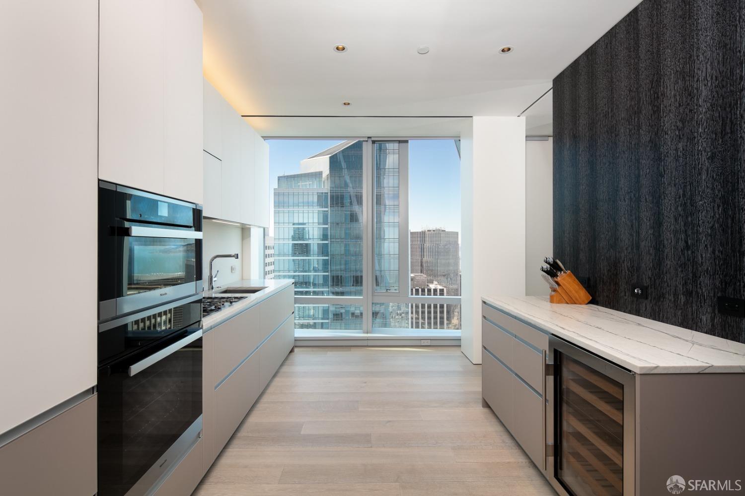 Detail Gallery Image 10 of 34 For 181 Fremont St 58al,  San Francisco,  CA 94105 - 2 Beds | 2/1 Baths