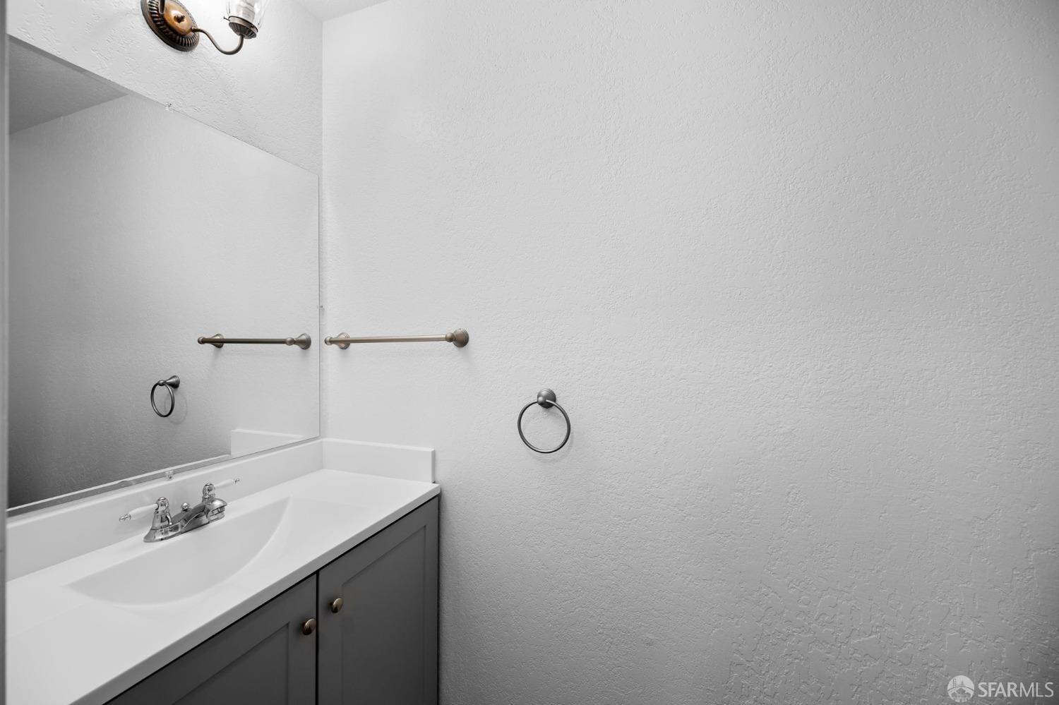 Detail Gallery Image 27 of 46 For 1269 Rosita Rd, Pacifica,  CA 94044 - 3 Beds | 2/1 Baths