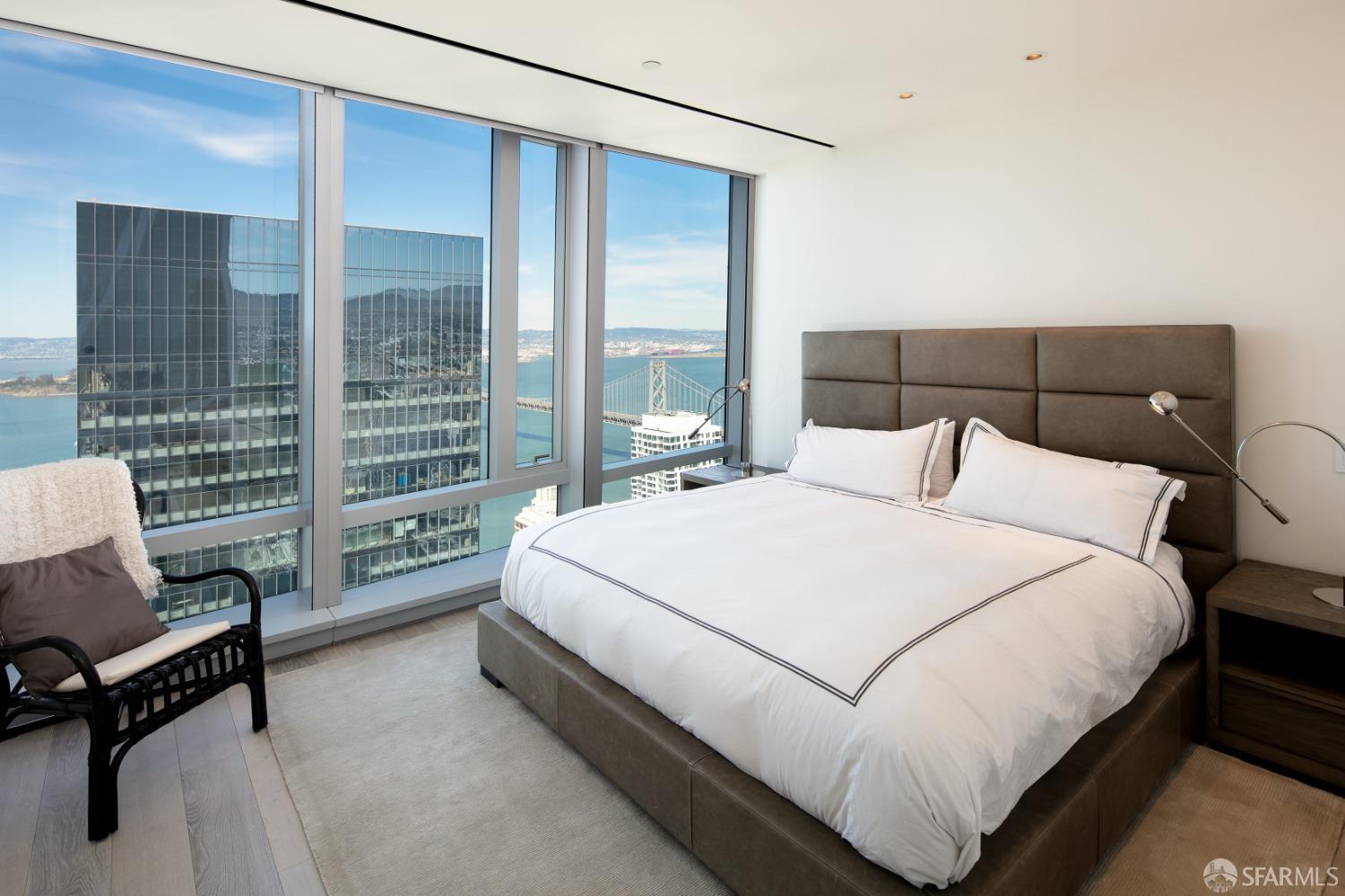 Detail Gallery Image 3 of 34 For 181 Fremont St 58a,  San Francisco,  CA 94105 - 2 Beds | 2/1 Baths