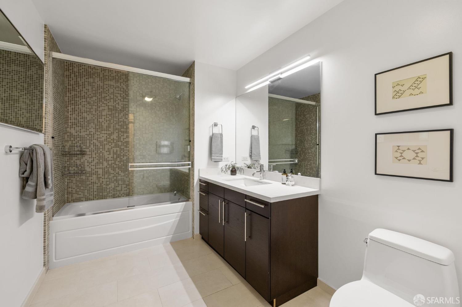 Detail Gallery Image 12 of 29 For 733 Front St #211,  San Francisco,  CA 94111 - 1 Beds | 1 Baths