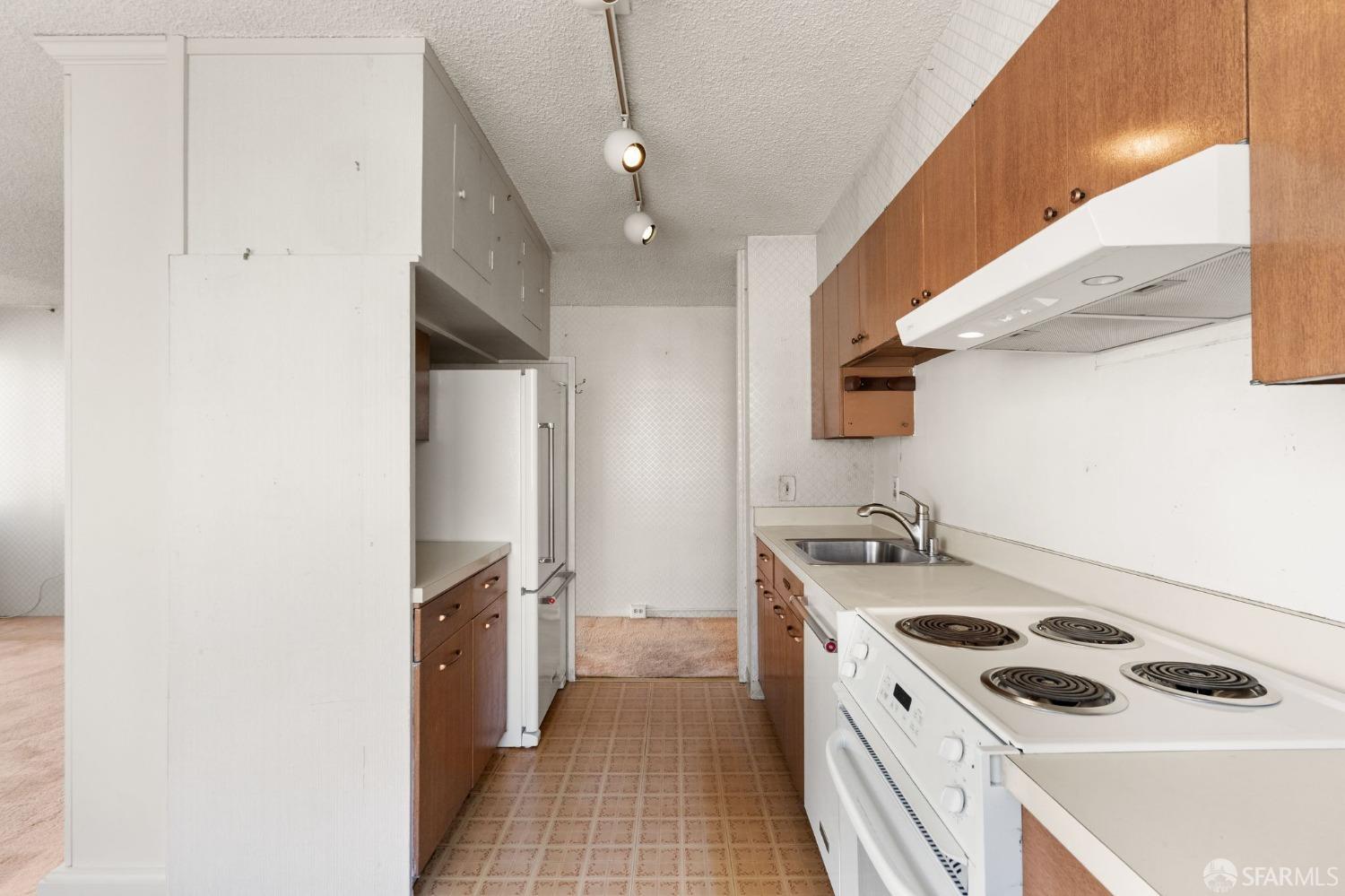 Detail Gallery Image 11 of 66 For 1001 Pine St #910,  San Francisco,  CA 94109 - 1 Beds | 1 Baths