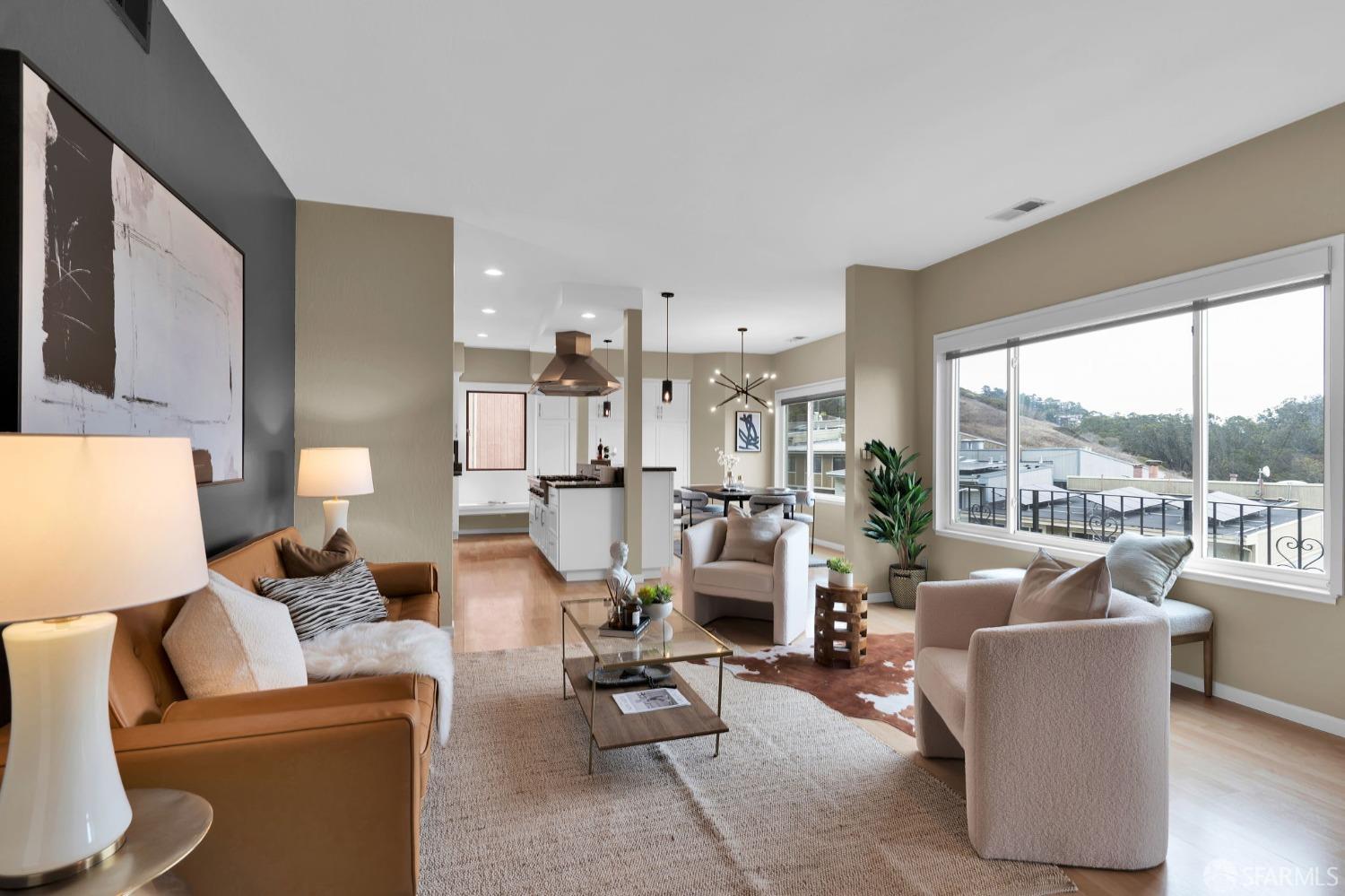 Detail Gallery Image 1 of 41 For 3 Valletta Ct, San Francisco,  CA 94131 - 3 Beds | 2 Baths