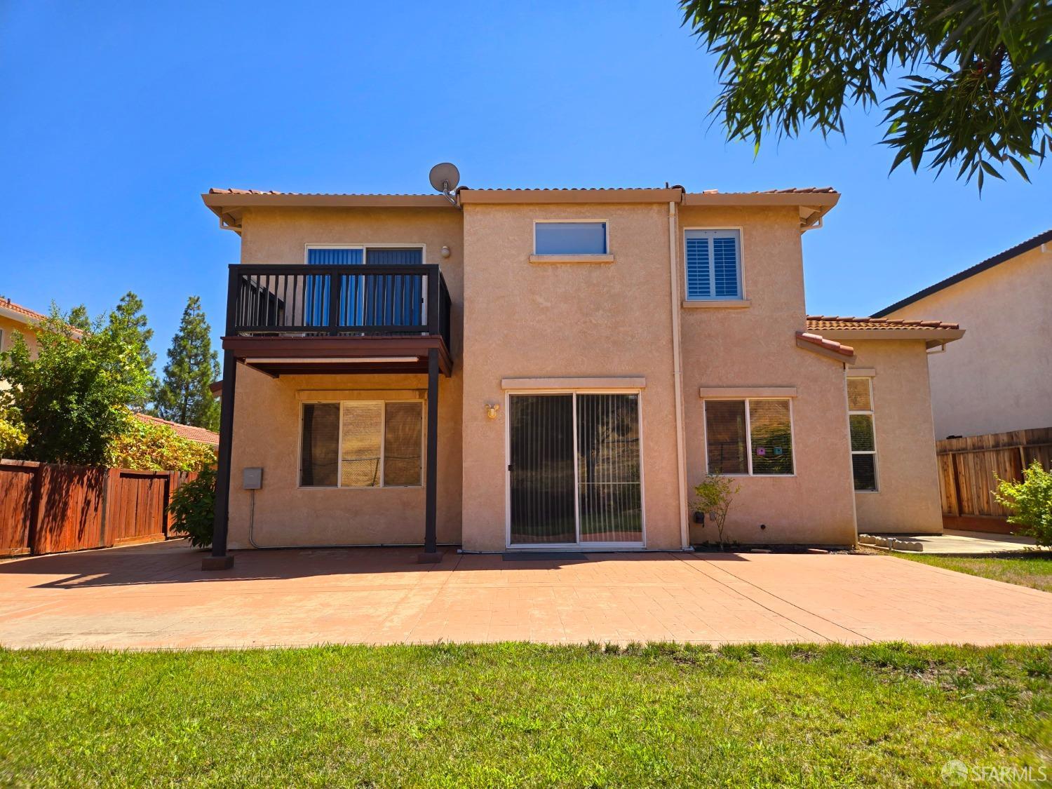 Detail Gallery Image 2 of 47 For 1895 Mount Conness Way, Antioch,  CA 94531 - 4 Beds | 3 Baths