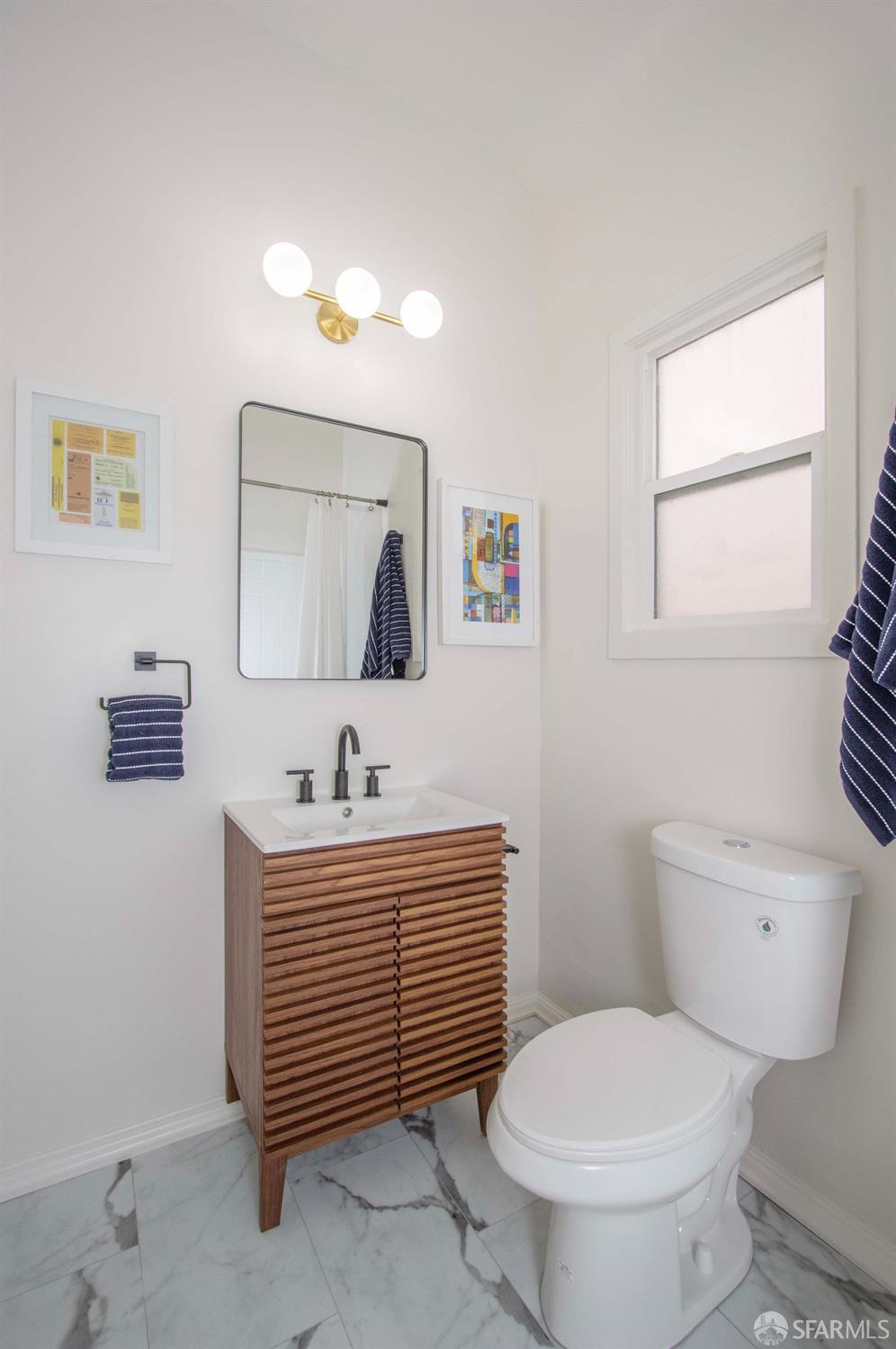 Detail Gallery Image 6 of 40 For 125 Highland Ave, San Francisco,  CA 94110 - 3 Beds | 1 Baths