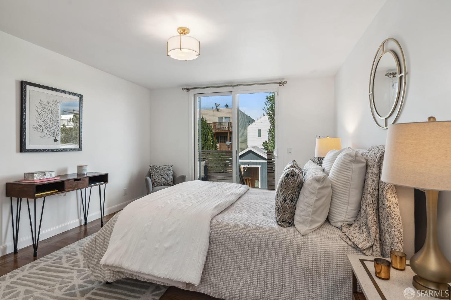 Detail Gallery Image 22 of 44 For 1554 Shafter Ave, San Francisco,  CA 94124 - 4 Beds | 2 Baths