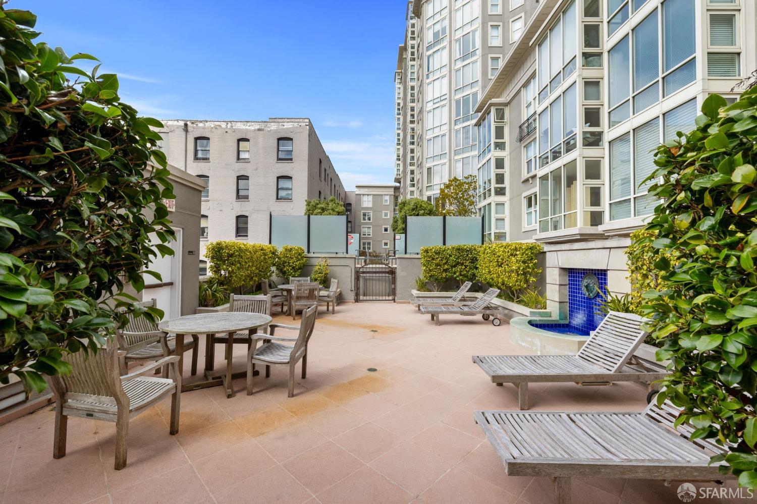 Detail Gallery Image 36 of 49 For 1483 Sutter St #1001,  San Francisco,  CA 94109 - 1 Beds | 1 Baths