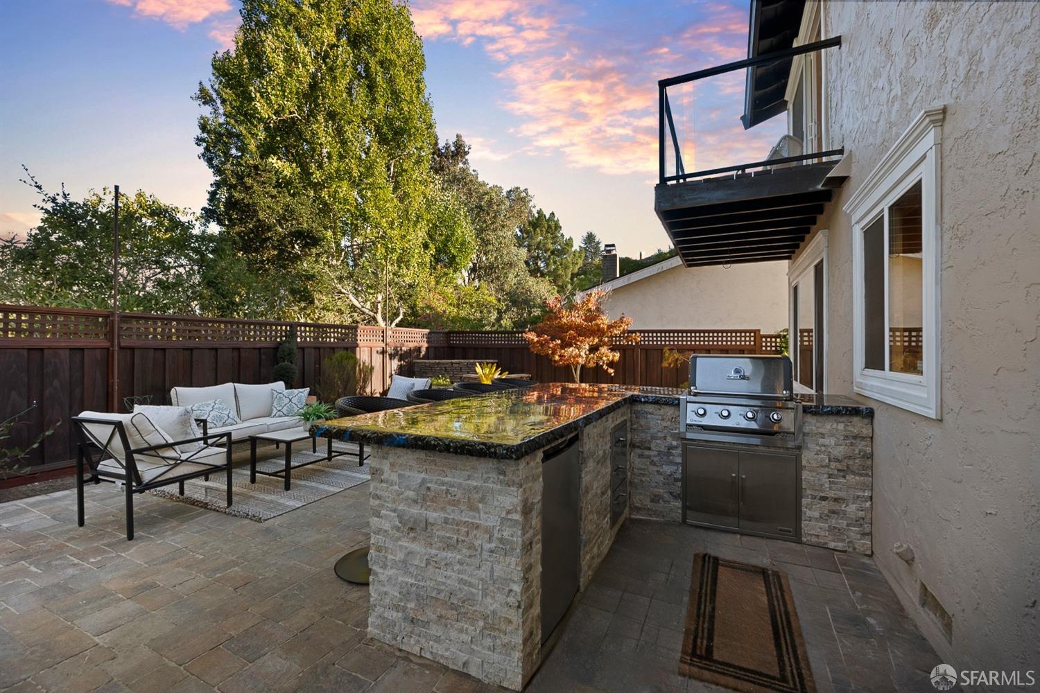 Detail Gallery Image 56 of 61 For 1619 Parkwood Dr, San Mateo,  CA 94403 - 5 Beds | 3/1 Baths