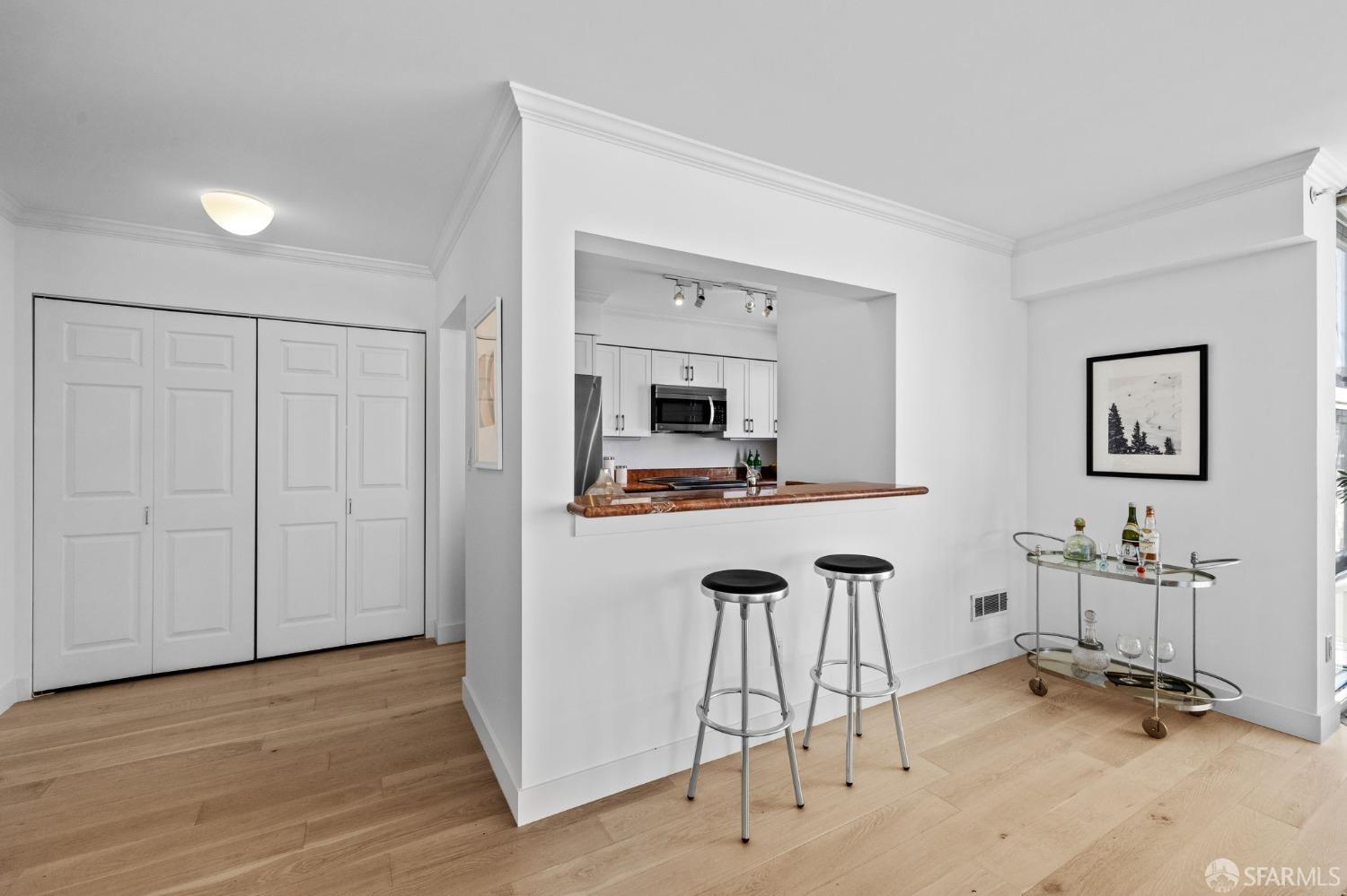 Detail Gallery Image 14 of 49 For 1483 Sutter St #1001,  San Francisco,  CA 94109 - 1 Beds | 1 Baths