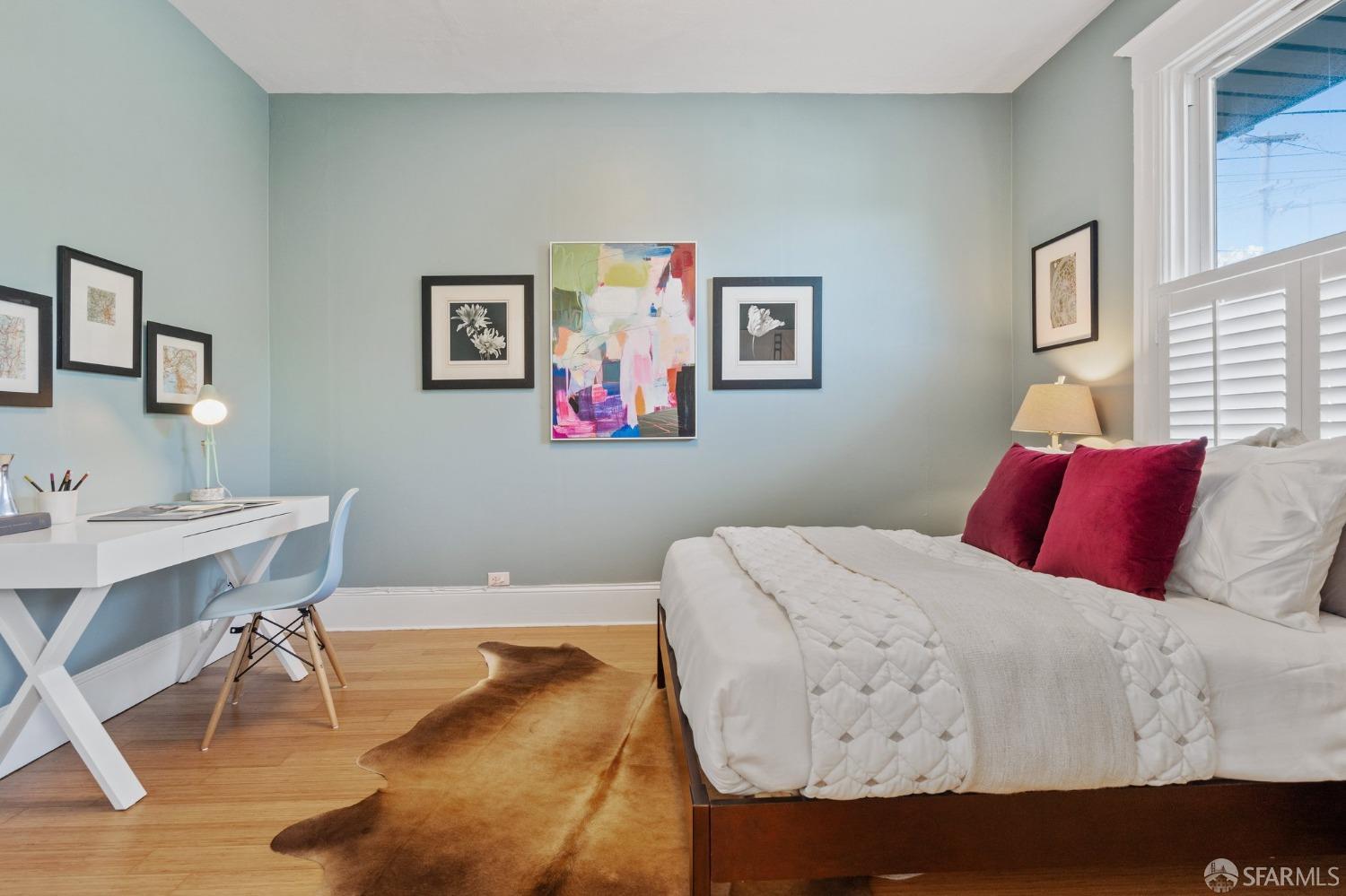 Detail Gallery Image 9 of 41 For 253 Theresa St, San Francisco,  CA 94112 - 2 Beds | 1 Baths