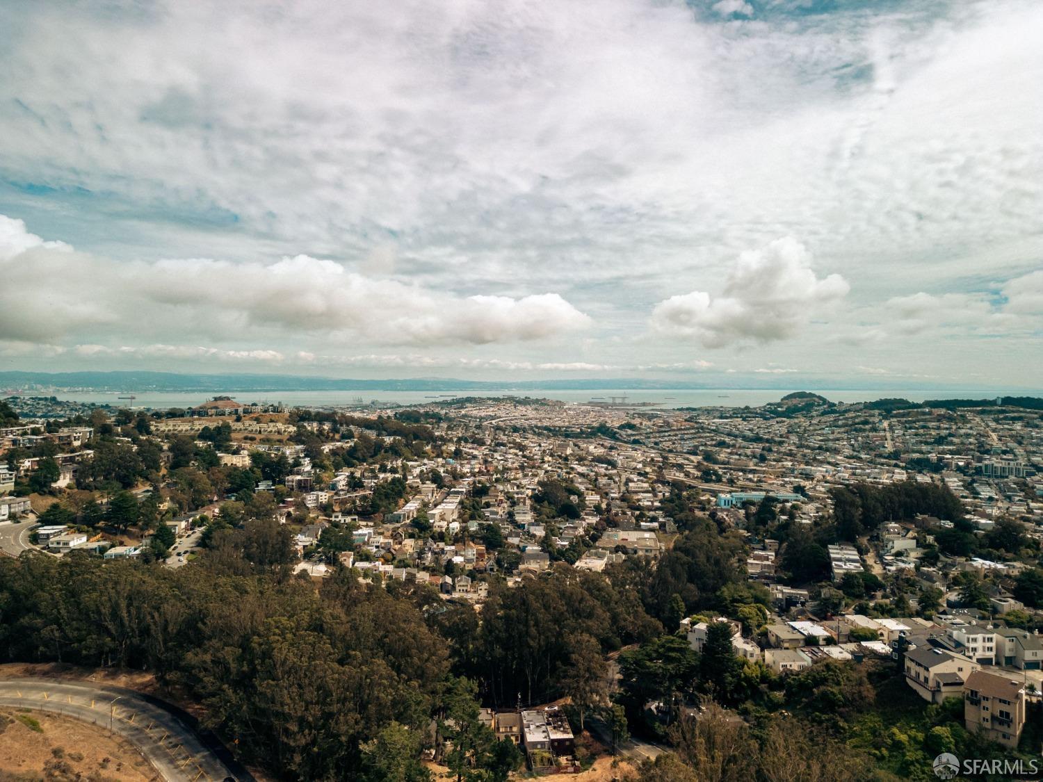 Detail Gallery Image 39 of 41 For 3 Valletta Ct, San Francisco,  CA 94131 - 3 Beds | 2 Baths