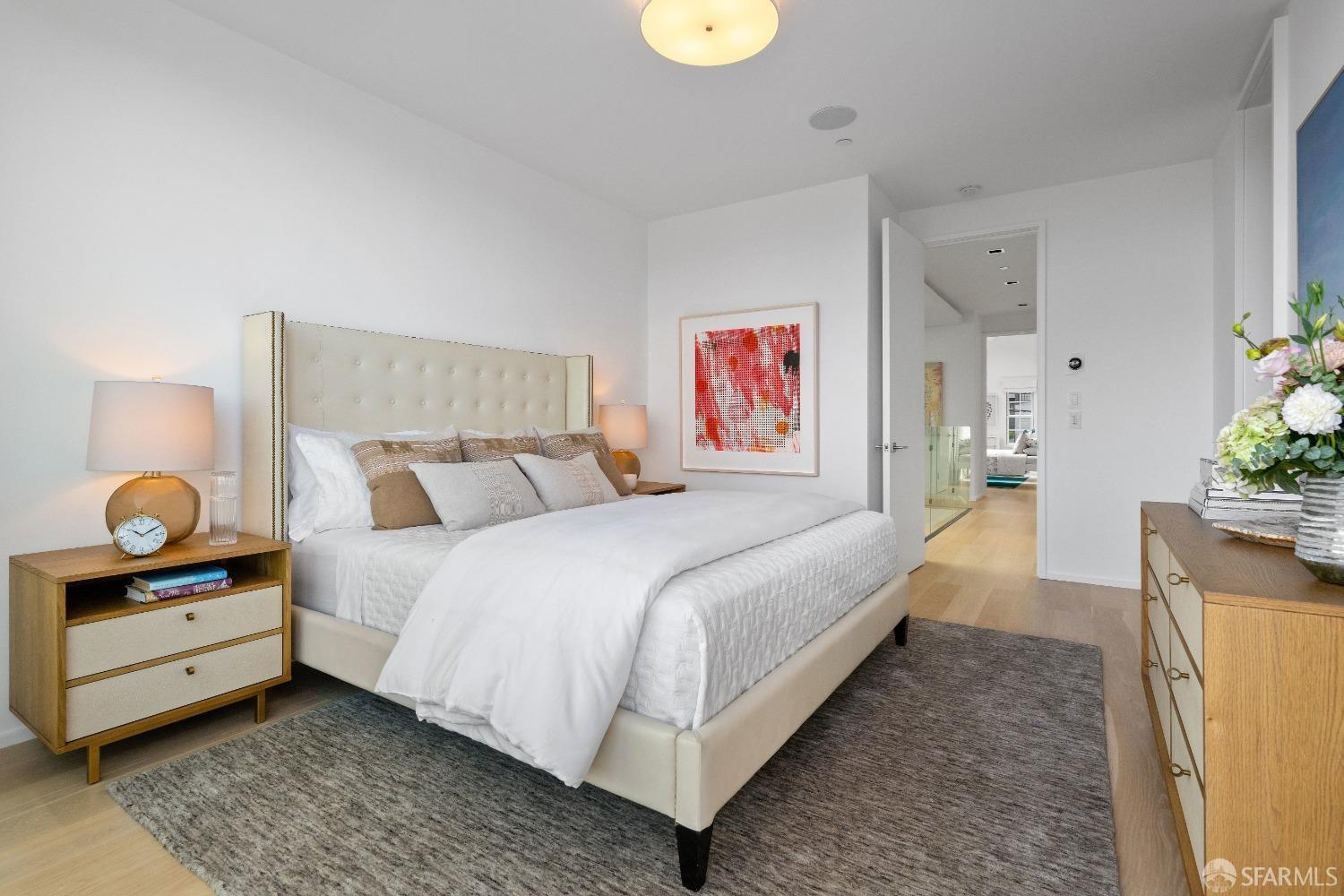 Detail Gallery Image 25 of 42 For 15 Fountain St, San Francisco,  CA 94114 - 4 Beds | 3/1 Baths