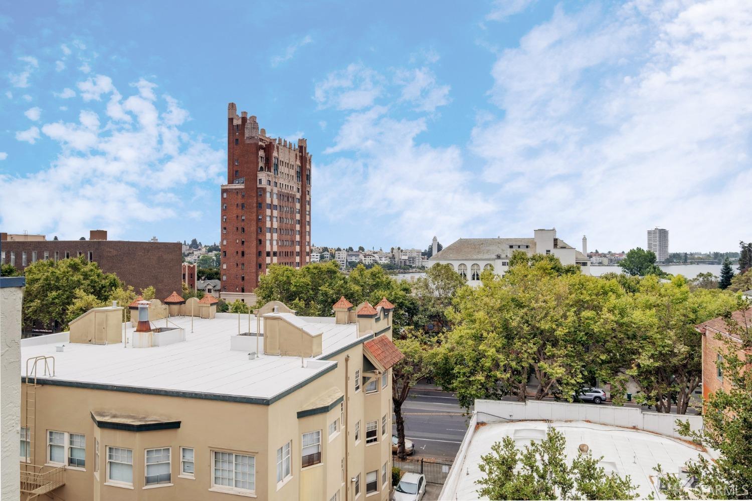 Detail Gallery Image 40 of 43 For 389 Belmont St #110,  Oakland,  CA 94610 - 2 Beds | 2 Baths