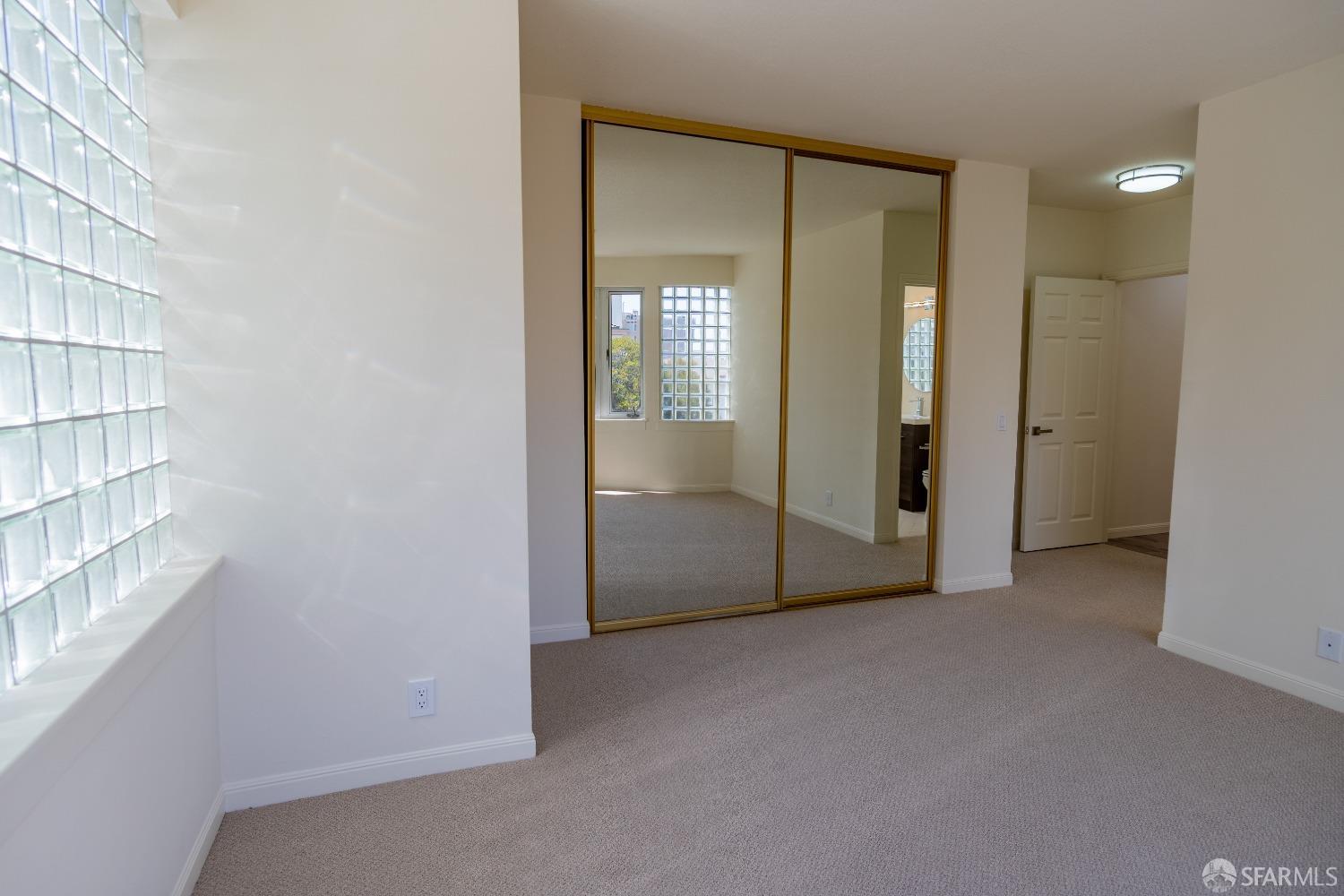 Detail Gallery Image 15 of 29 For 1111 Bay St #407,  San Francisco,  CA 94123 - 2 Beds | 2 Baths