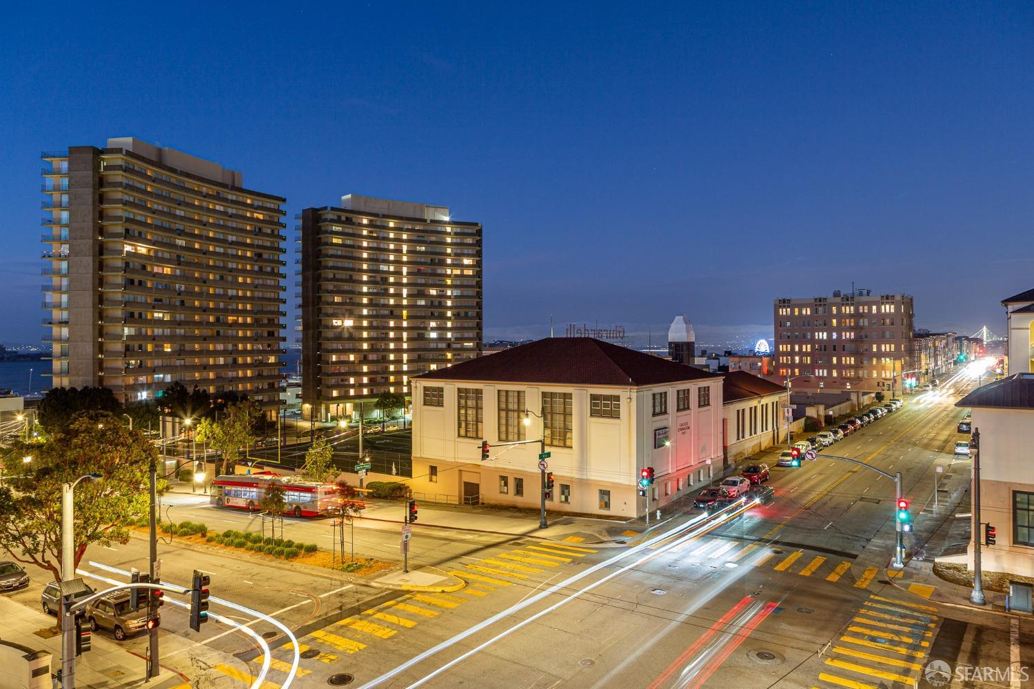 Detail Gallery Image 24 of 29 For 1111 Bay St #407,  San Francisco,  CA 94123 - 2 Beds | 2 Baths