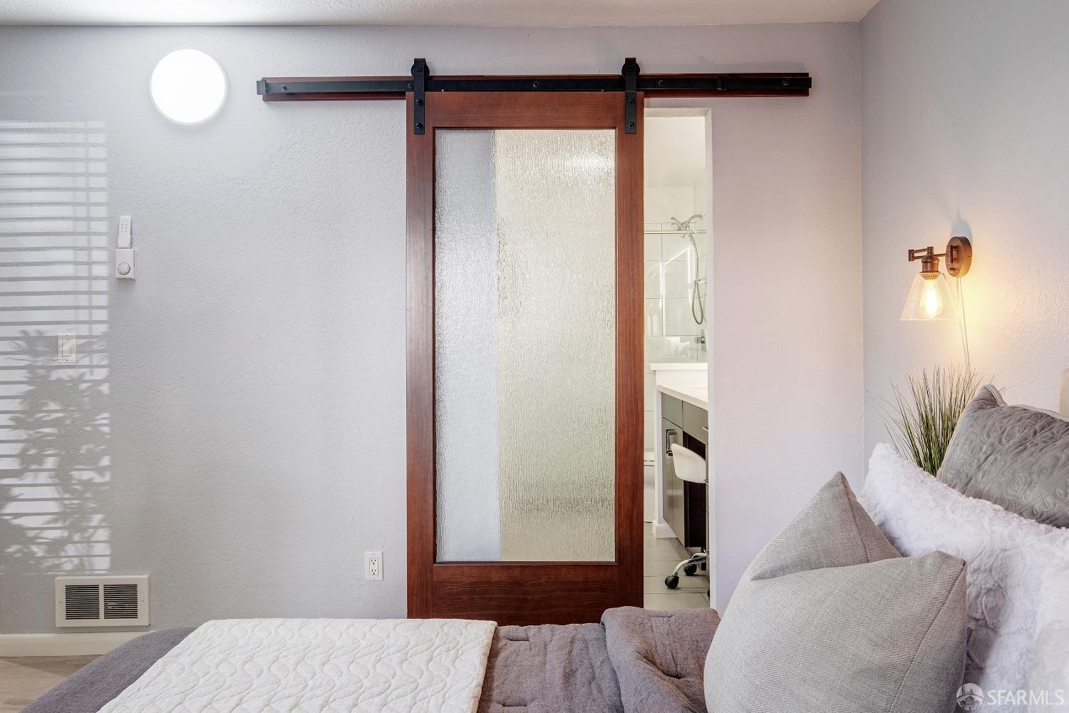 Detail Gallery Image 20 of 43 For 389 Belmont St #110,  Oakland,  CA 94610 - 2 Beds | 2 Baths